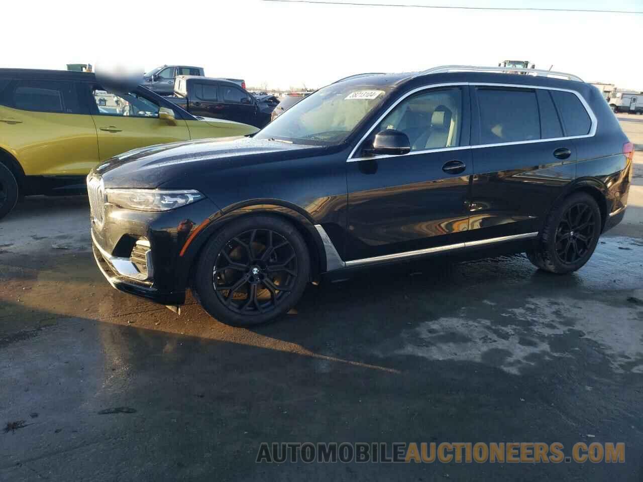 5UXCW2C01L9A03719 BMW X7 2020