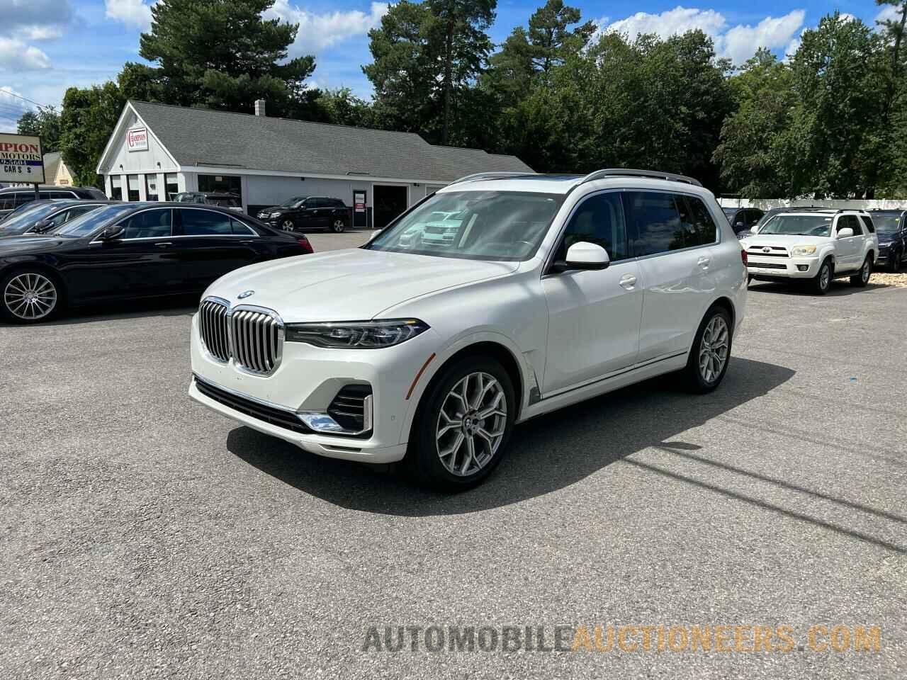 5UXCW2C01L9B42927 BMW X7 2020