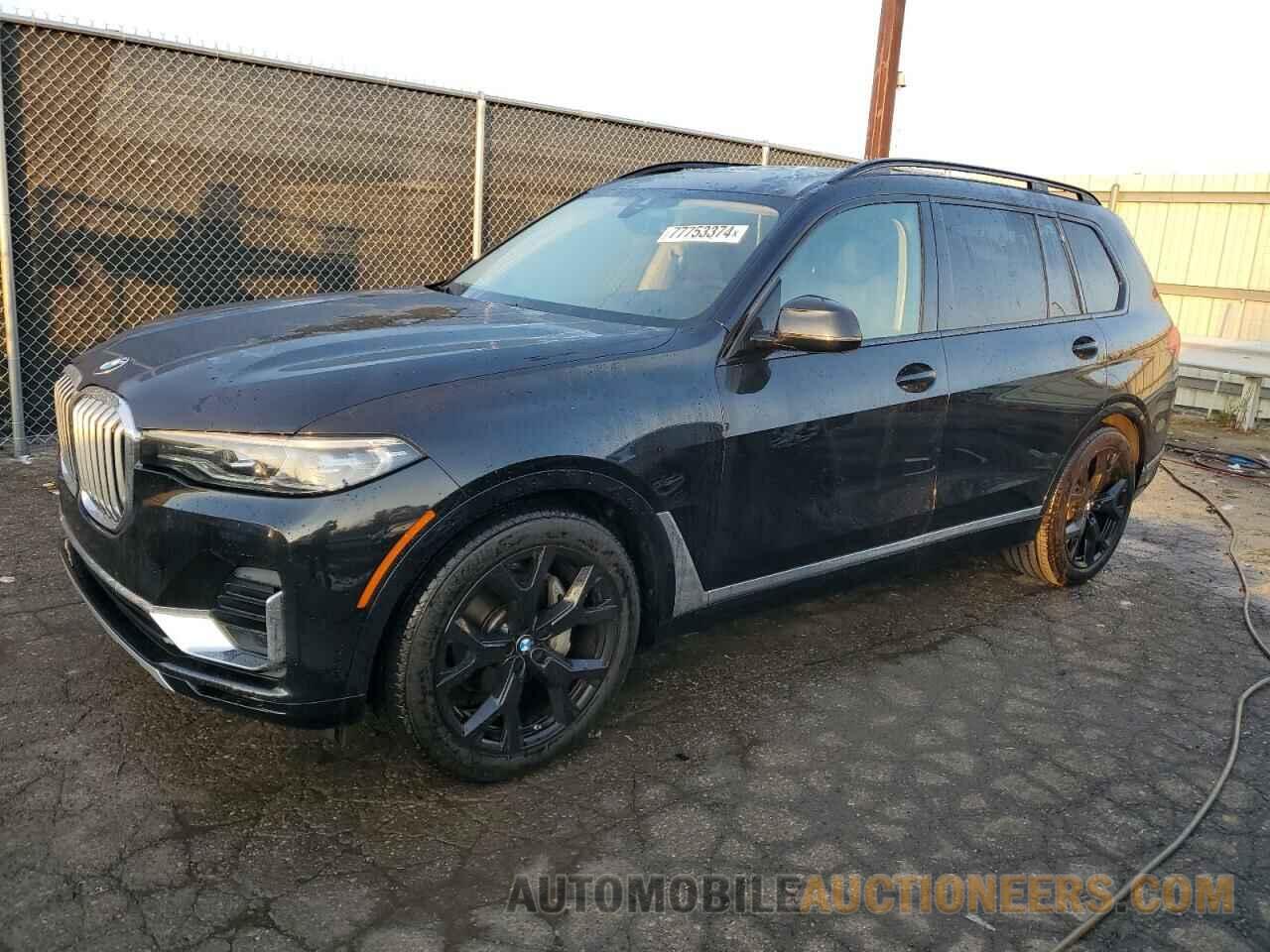 5UXCW2C01M9E31260 BMW X7 2021