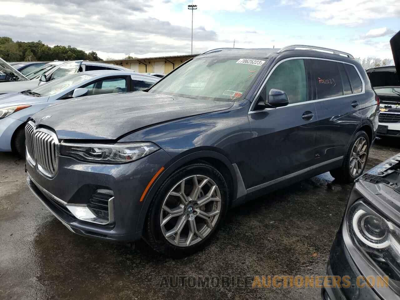 5UXCW2C01M9E68468 BMW X7 2021