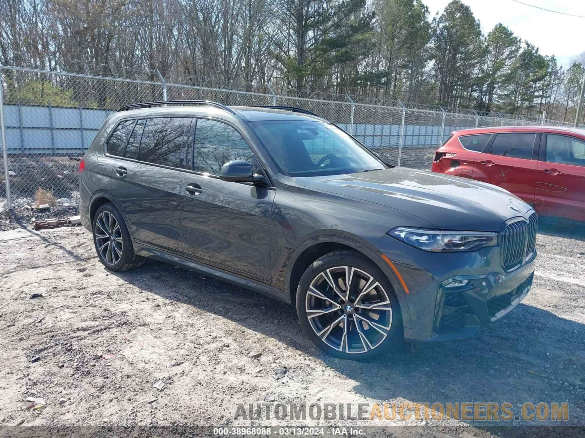 5UXCW2C01M9G35170 BMW X7 2021