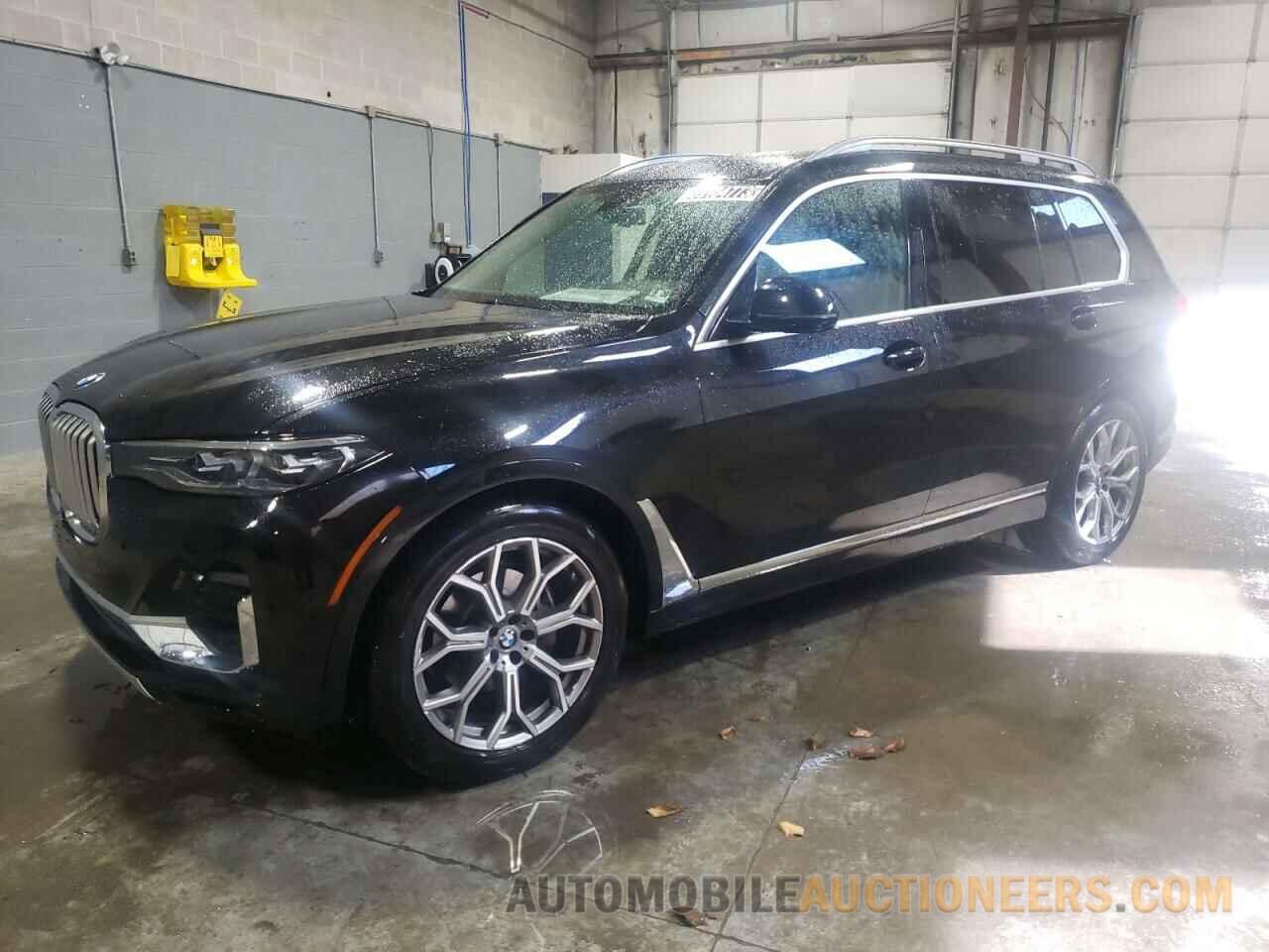 5UXCW2C01M9H45572 BMW X7 2021