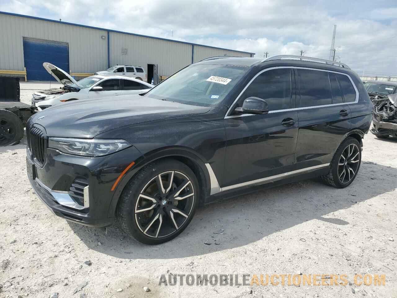 5UXCW2C02L9A00120 BMW X7 2020