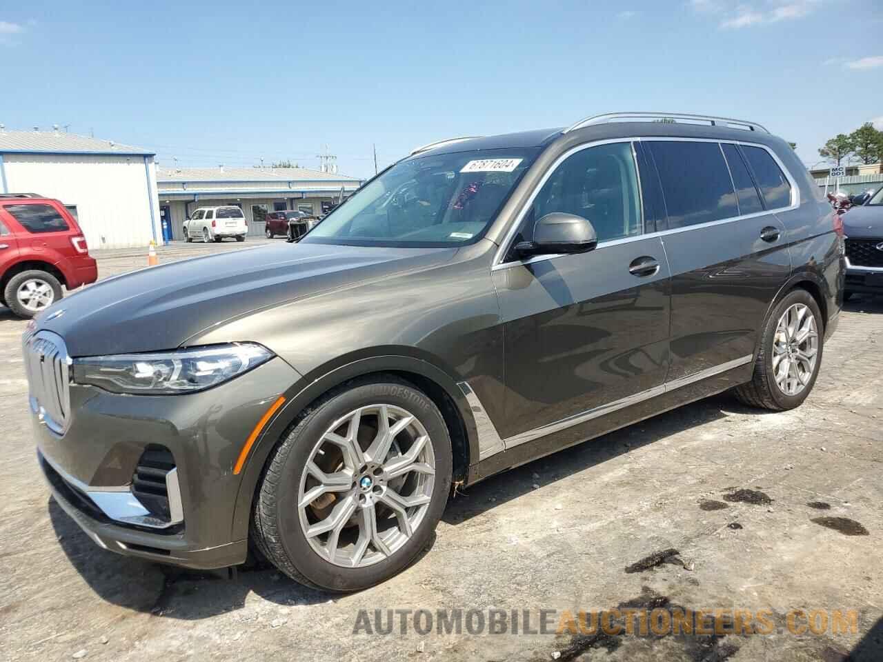 5UXCW2C02L9C21636 BMW X7 2020