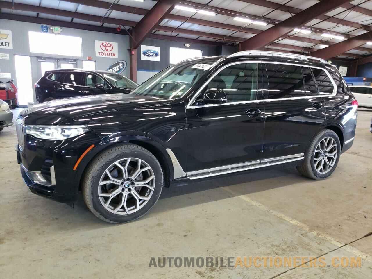 5UXCW2C02M9F72788 BMW X7 2021