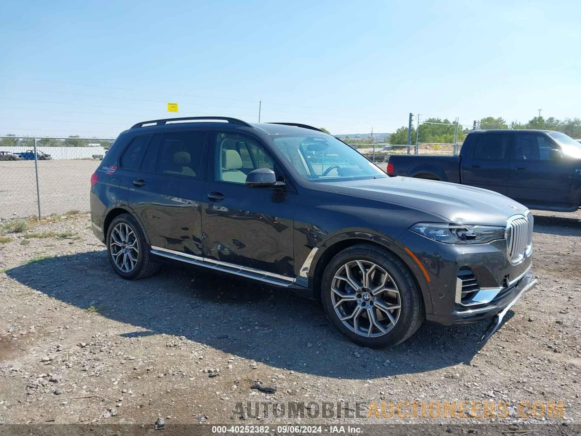 5UXCW2C02N9K38582 BMW X7 2022