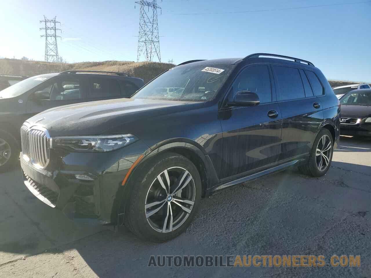 5UXCW2C03L9C69114 BMW X7 2020