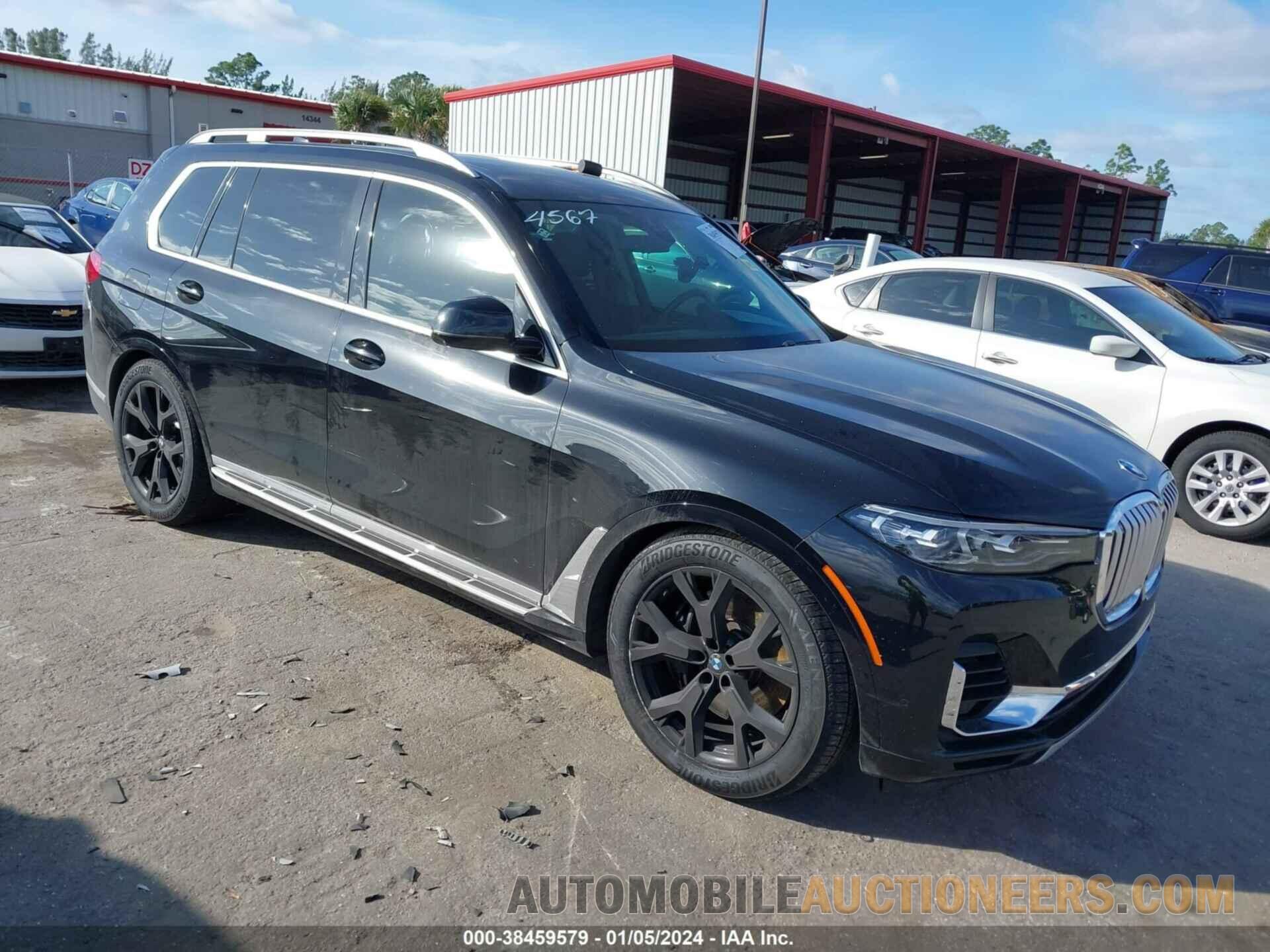 5UXCW2C03M9E24567 BMW X7 2021