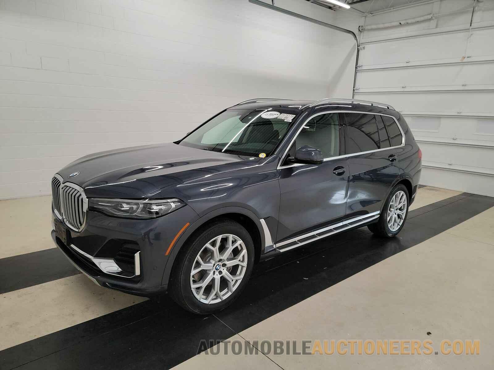 5UXCW2C03M9E31518 BMW X7 2021