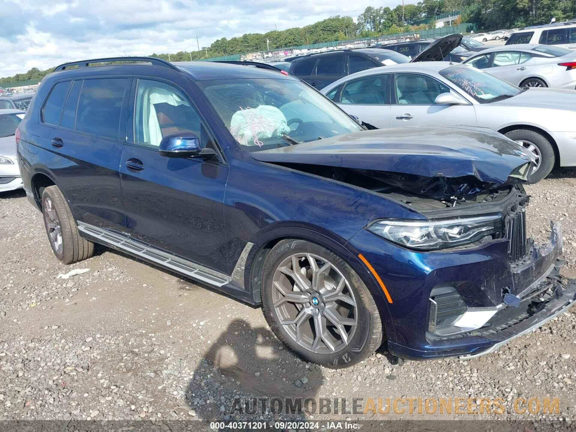 5UXCW2C03M9F06721 BMW X7 2021