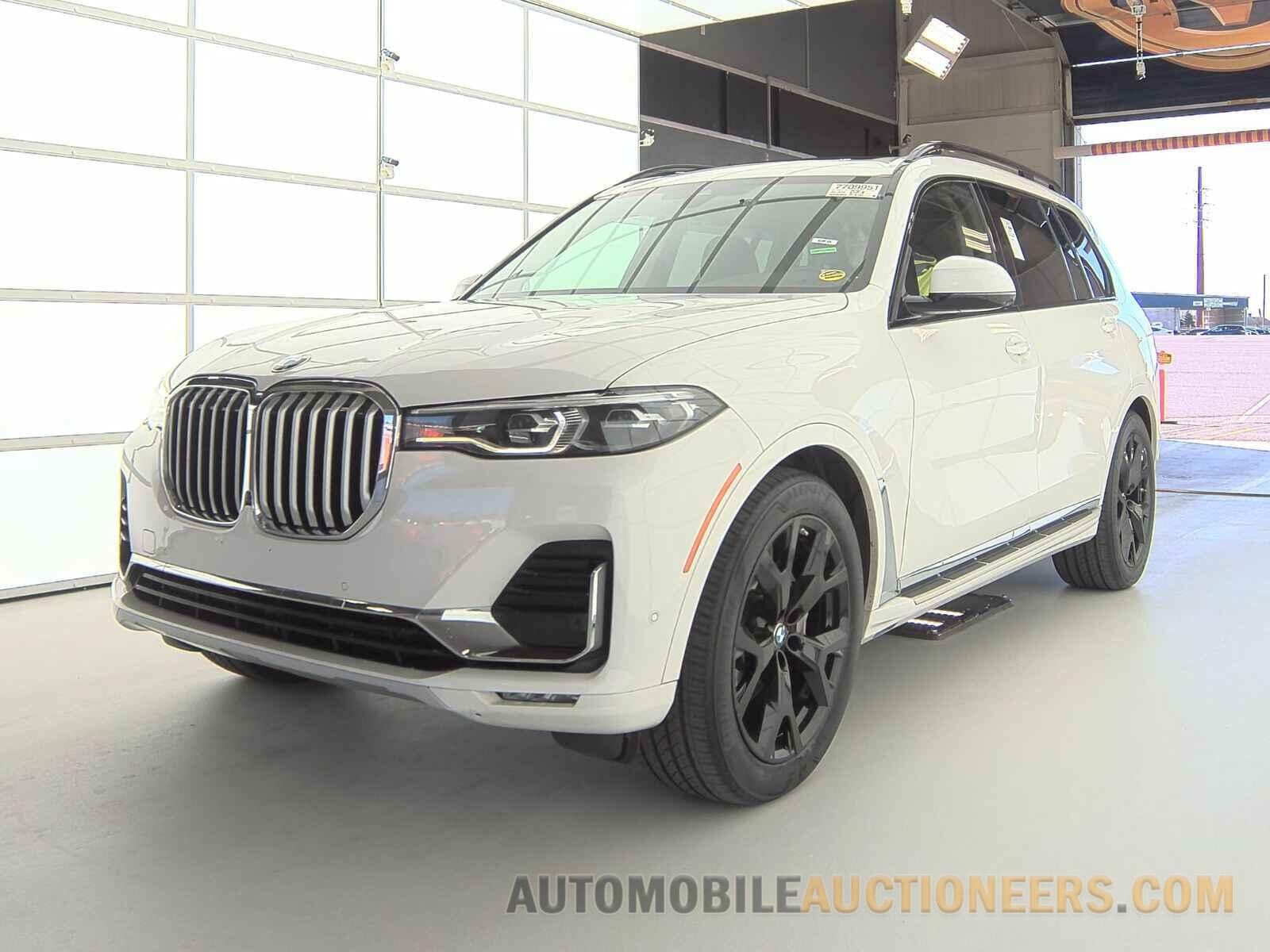 5UXCW2C03M9G17169 BMW X7 2021