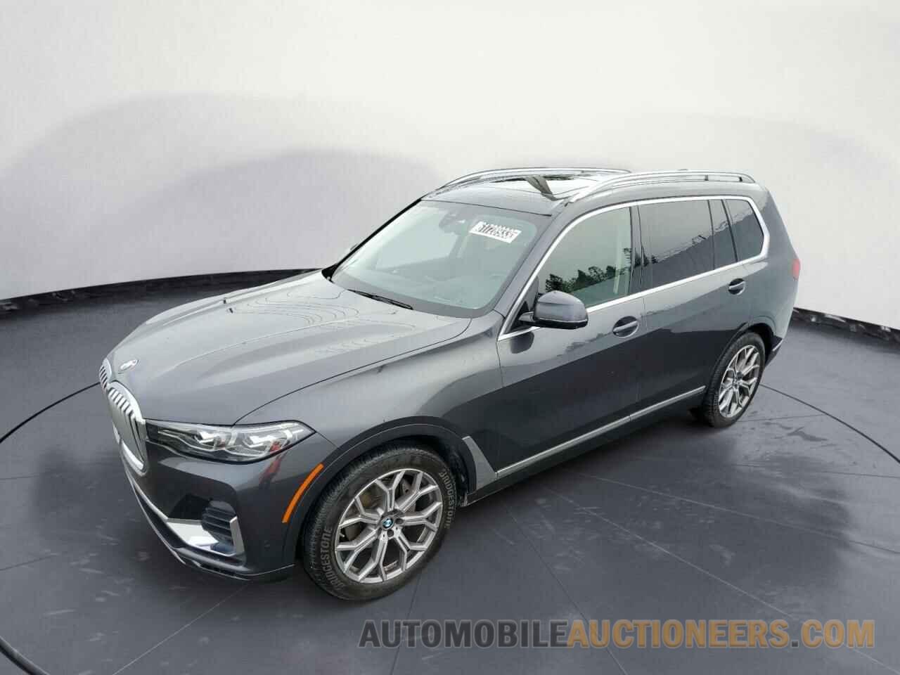 5UXCW2C03M9H16641 BMW X7 2021