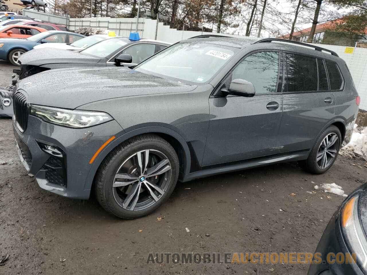 5UXCW2C03N9L38609 BMW X7 2022