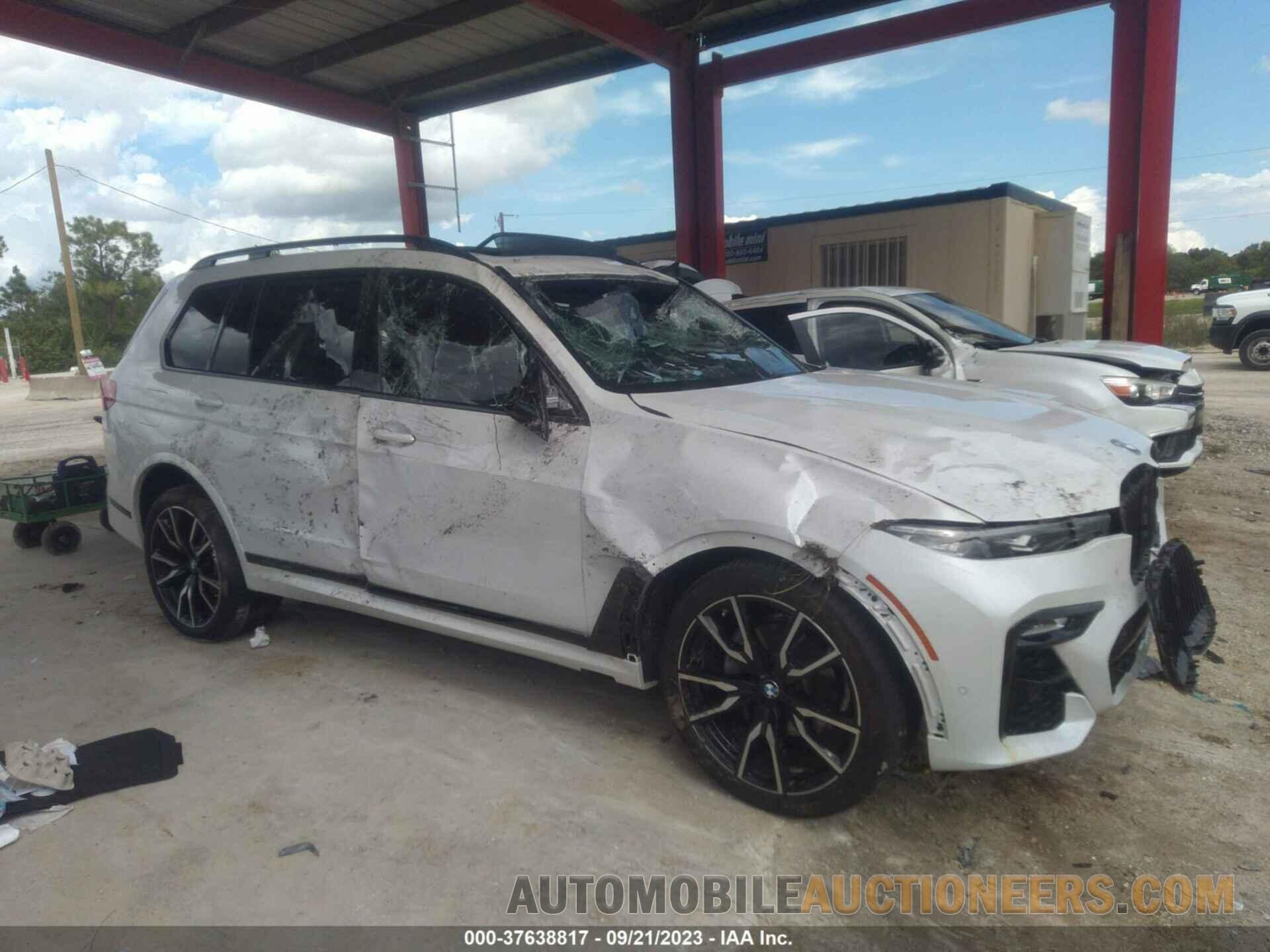 5UXCW2C04M9H36784 BMW X7 2021