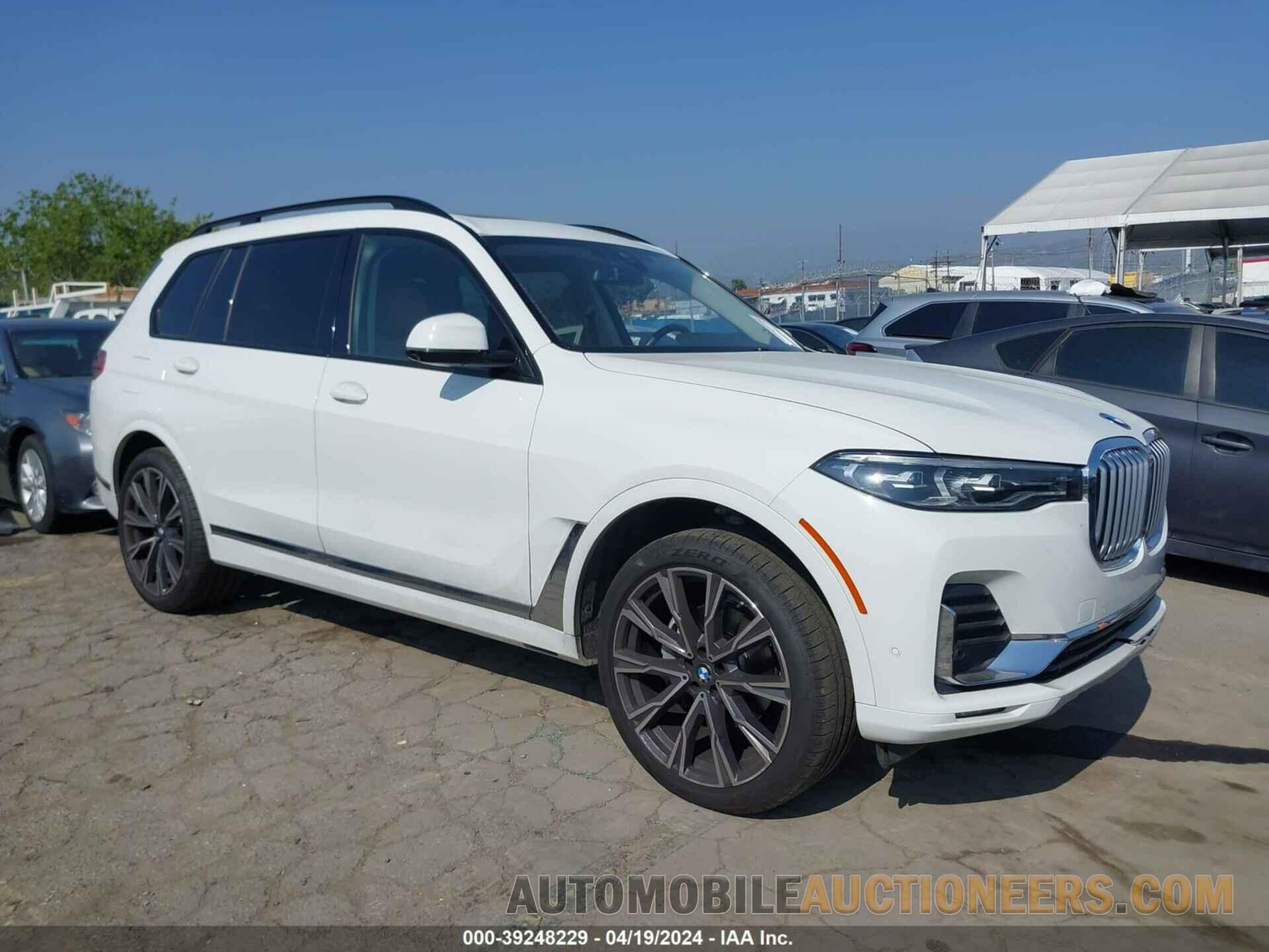 5UXCW2C04N9M45524 BMW X7 2022