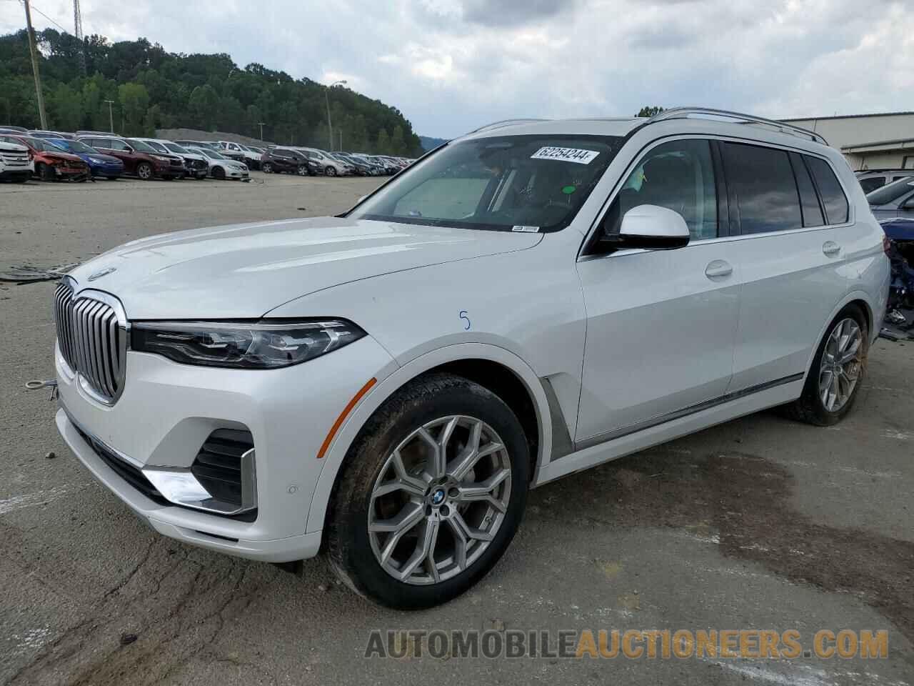 5UXCW2C04N9M81973 BMW X7 2022