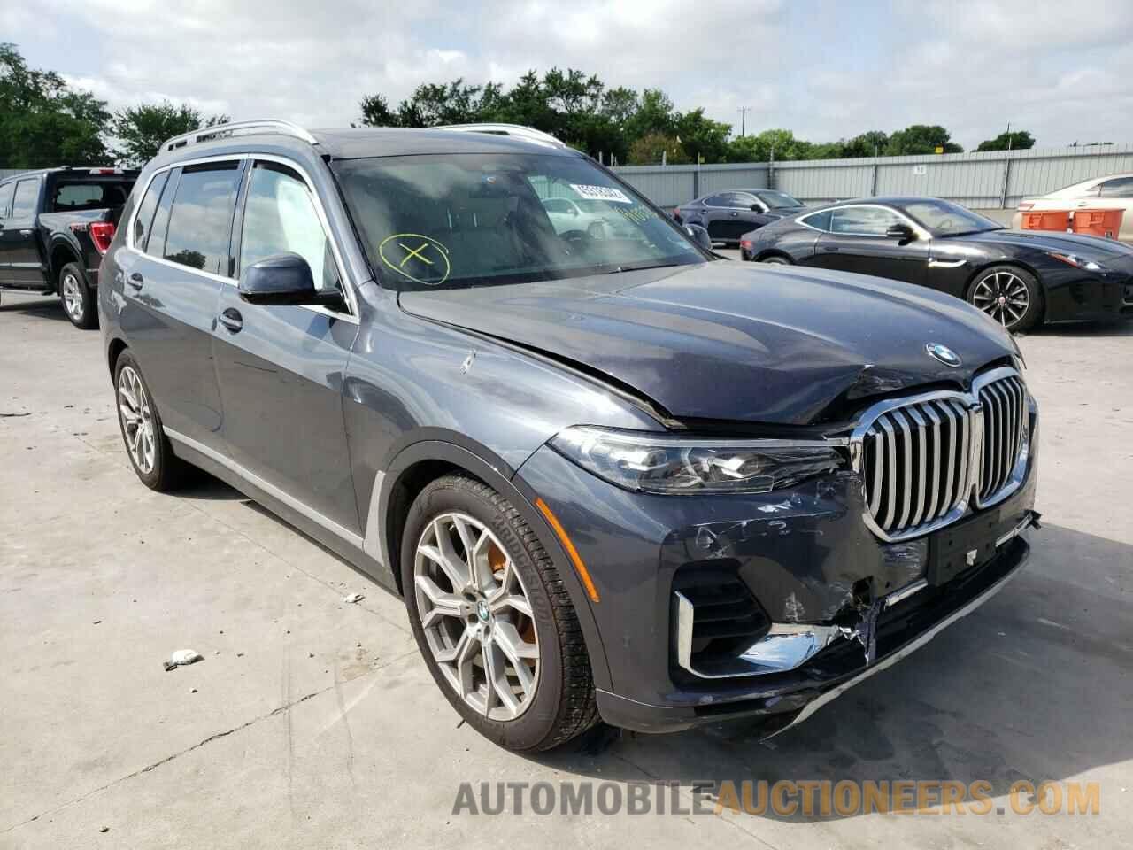 5UXCW2C05L9B10272 BMW X7 2020