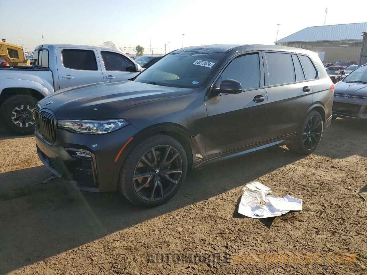 5UXCW2C05M9F10320 BMW X7 2021