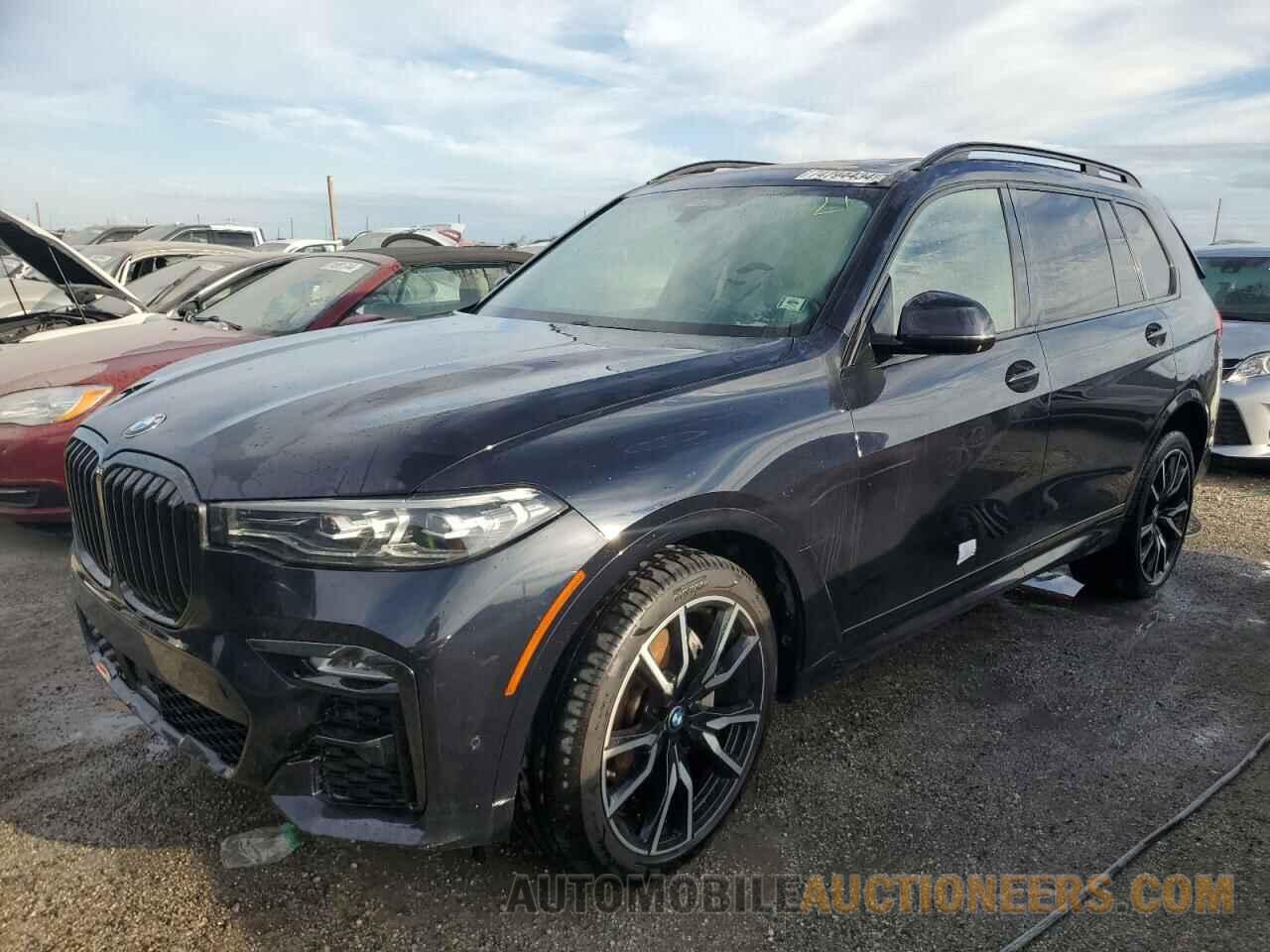 5UXCW2C05M9F28347 BMW X7 2021