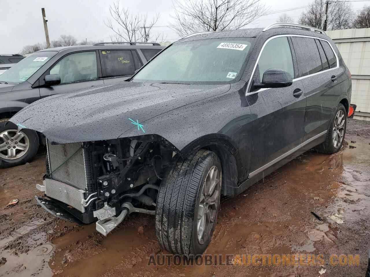 5UXCW2C05M9F75636 BMW X7 2021