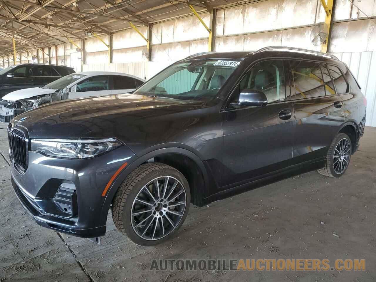 5UXCW2C05M9G15875 BMW X7 2021