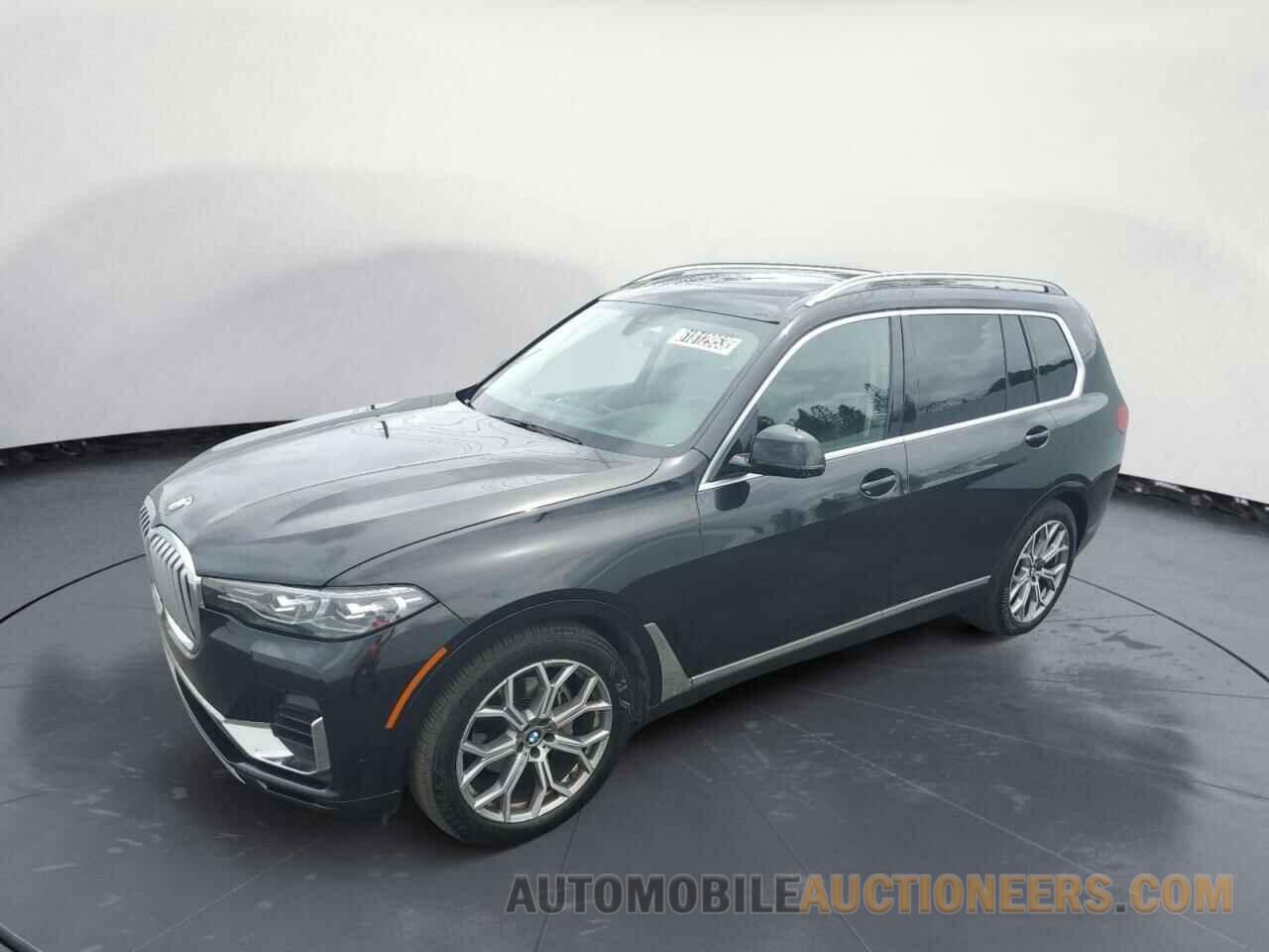 5UXCW2C05M9G77938 BMW X7 2021