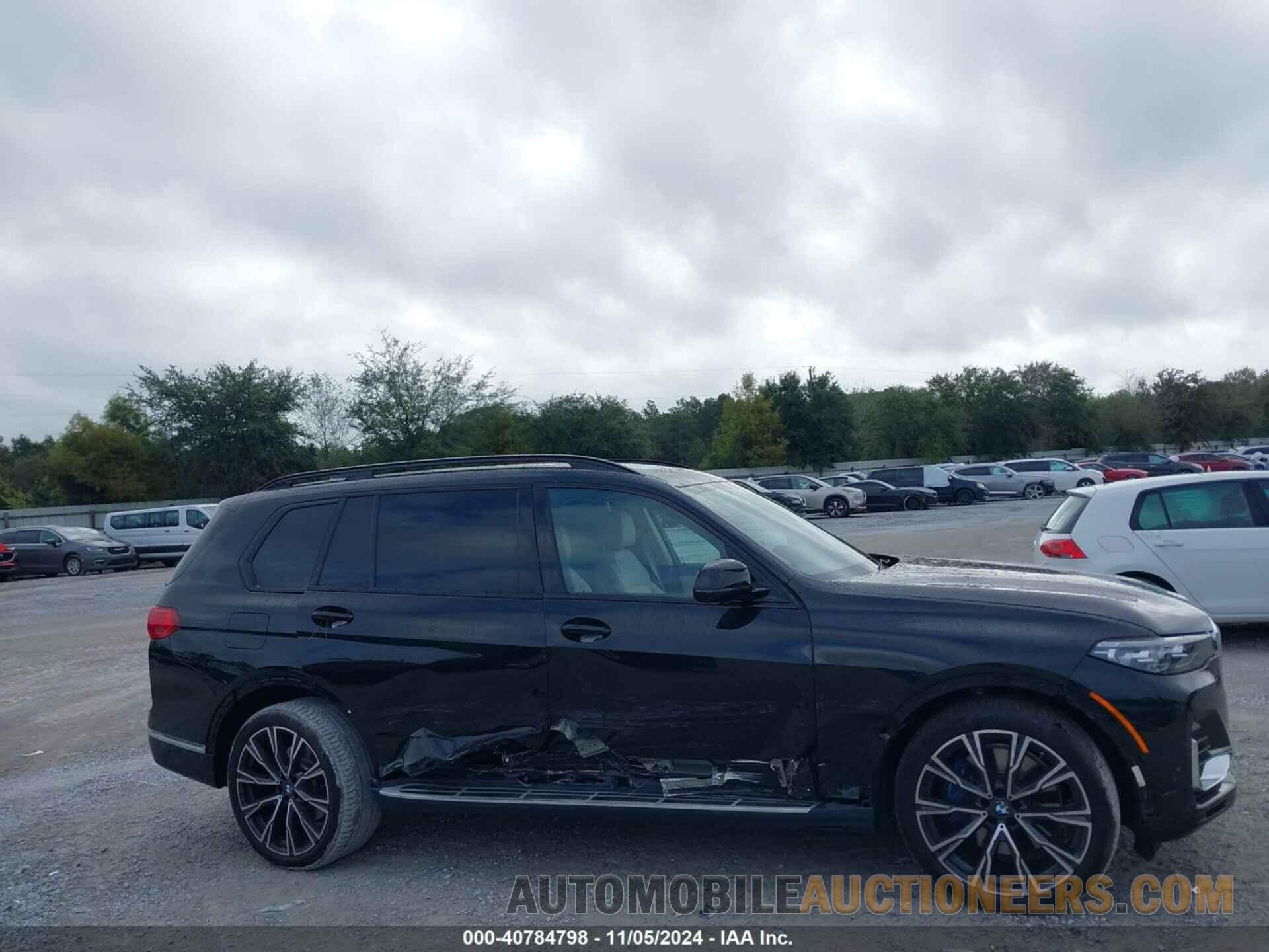 5UXCW2C05N9N04631 BMW X7 2022