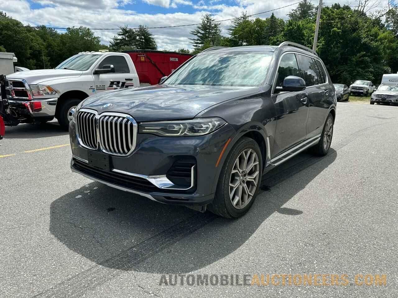 5UXCW2C06L9B32295 BMW X7 2020