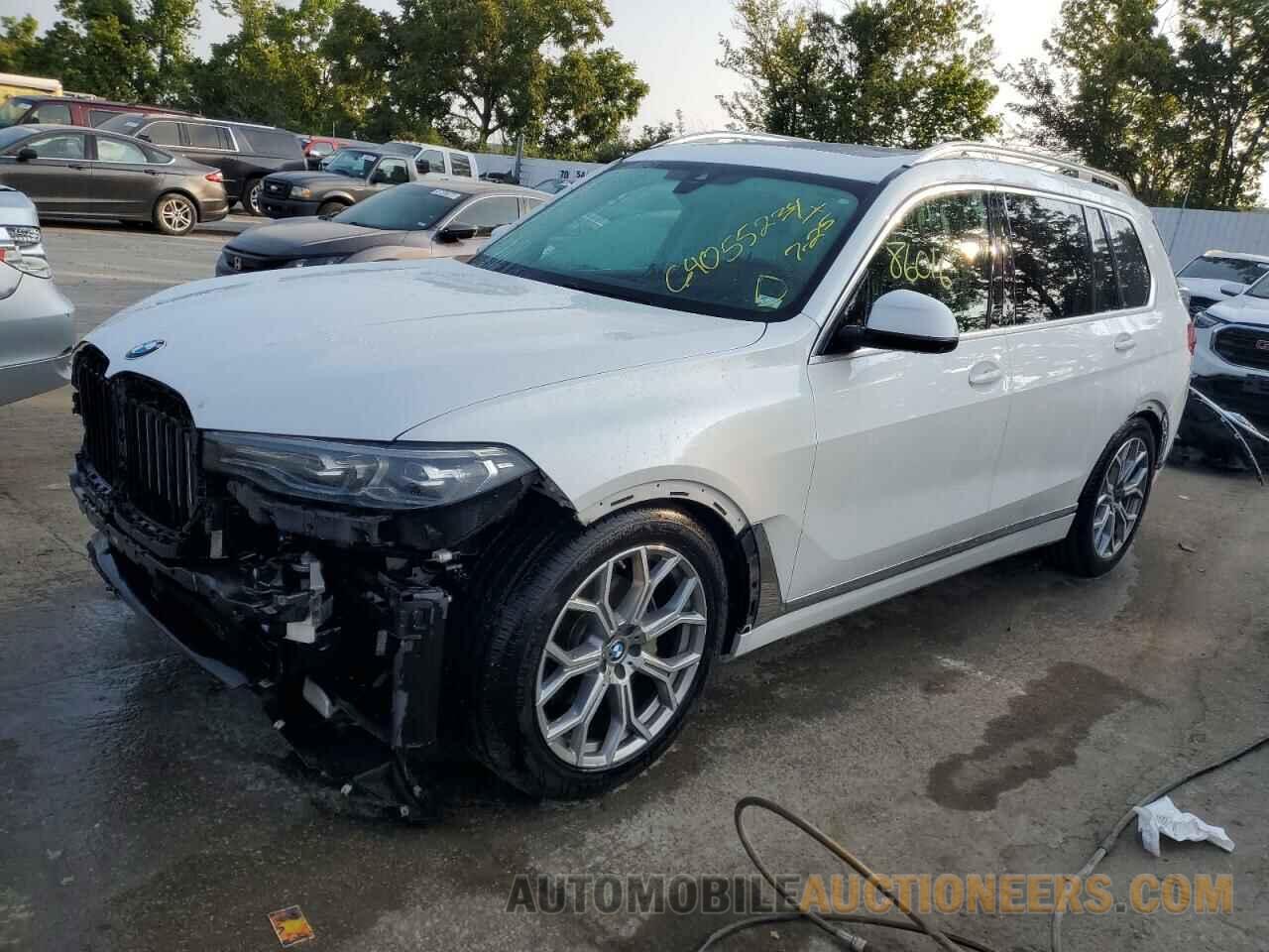 5UXCW2C06L9C51044 BMW X7 2020