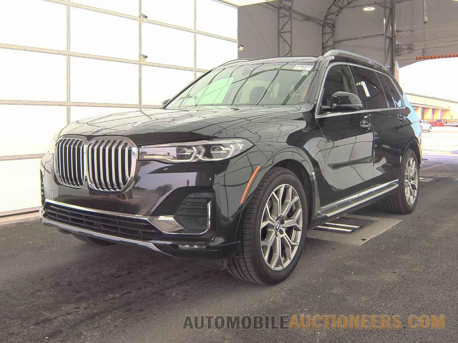 5UXCW2C06M9F32973 BMW X7 2021