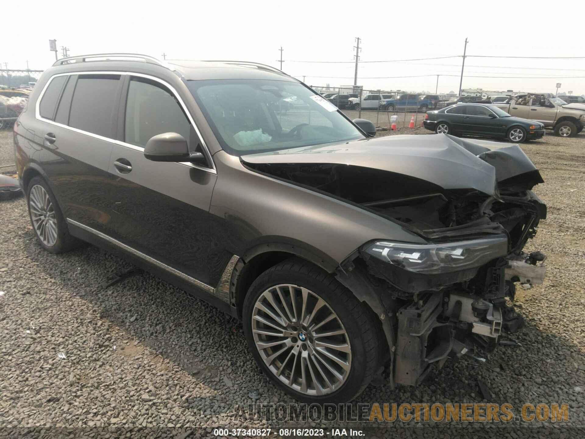 5UXCW2C08L9B09455 BMW X7 2020