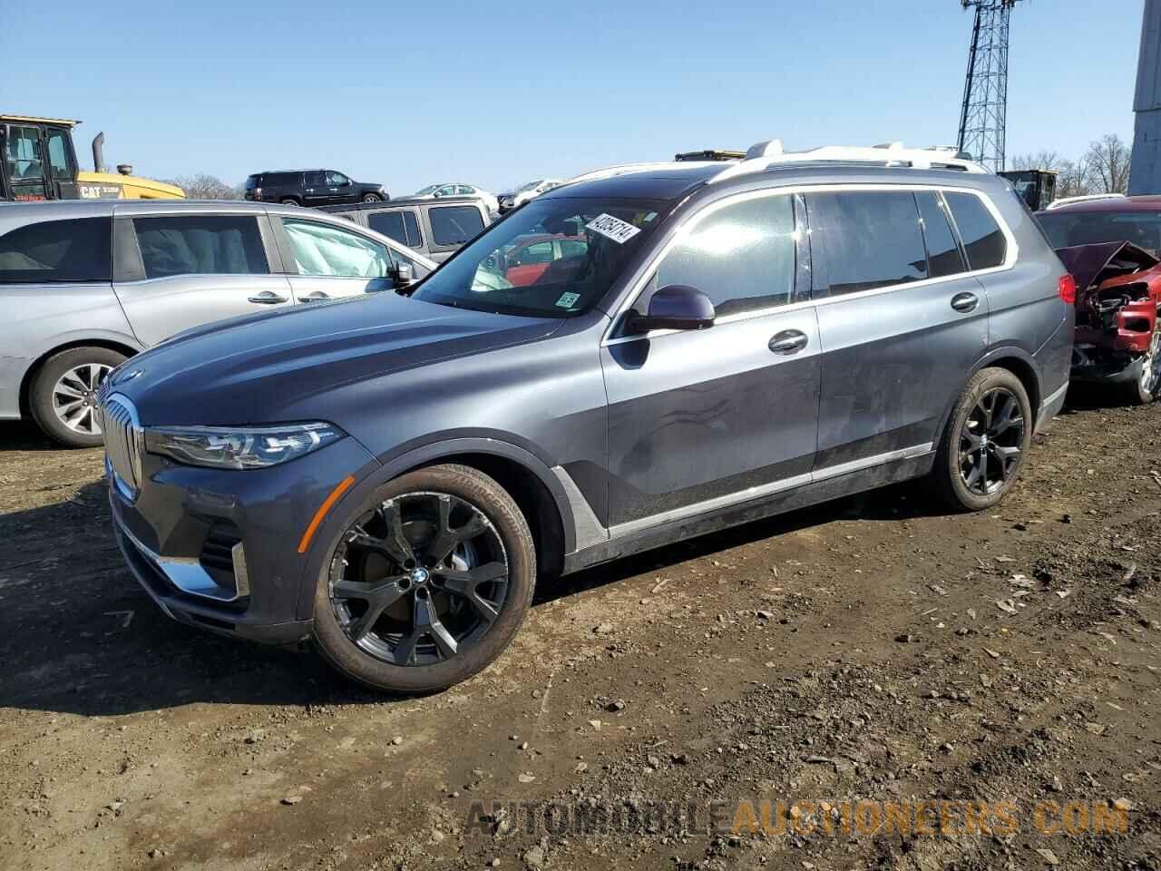 5UXCW2C08L9B60129 BMW X7 2020