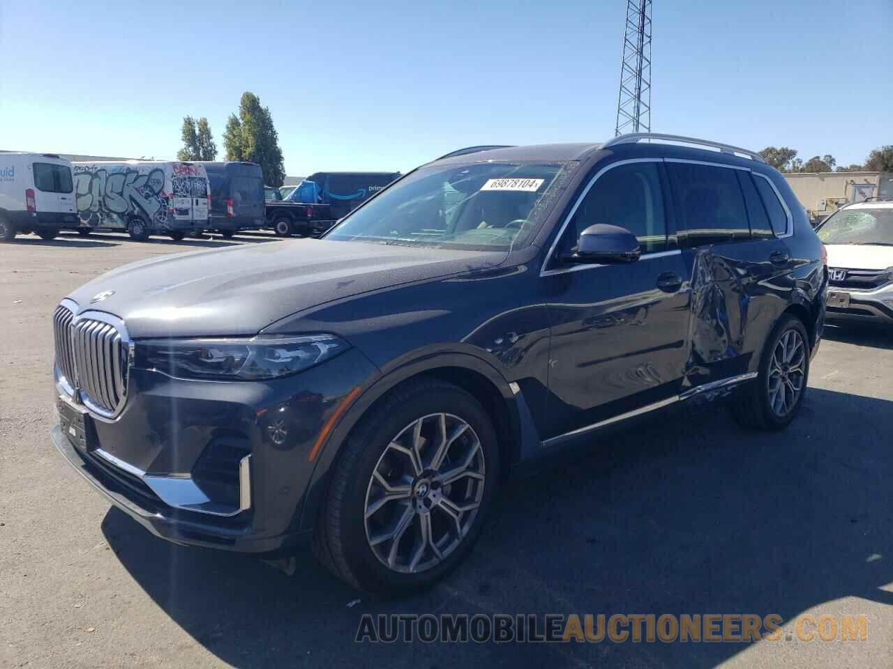 5UXCW2C08M9F44106 BMW X7 2021