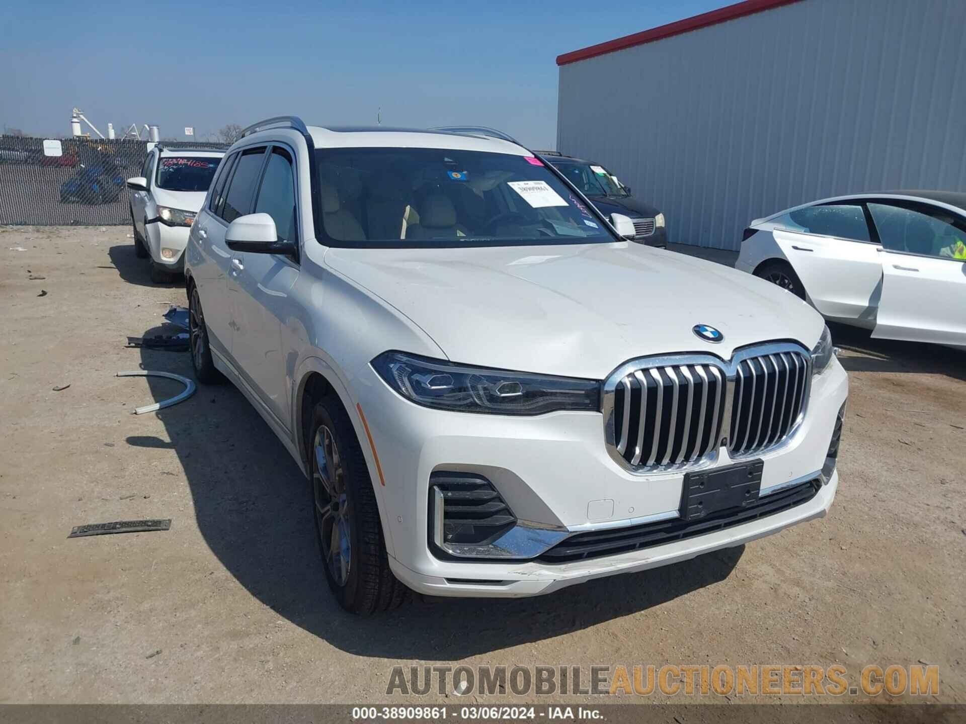 5UXCW2C08N9K10964 BMW X7 2022