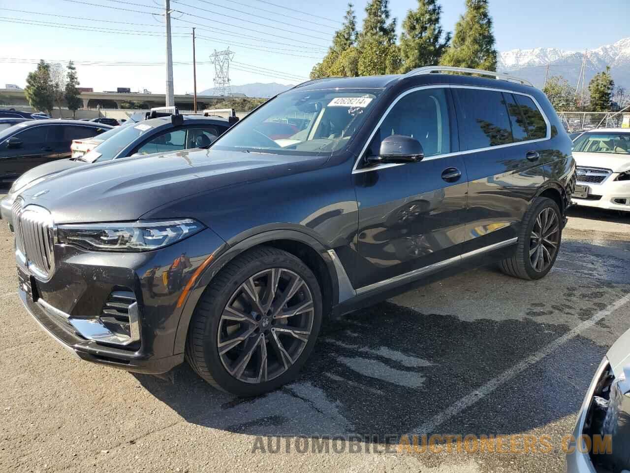 5UXCW2C08N9M18763 BMW X7 2022