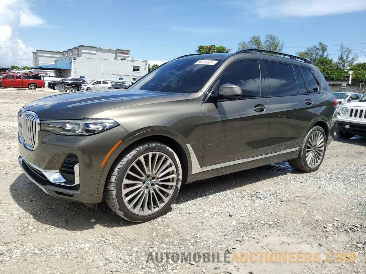 5UXCW2C08N9M19363 BMW X7 2022