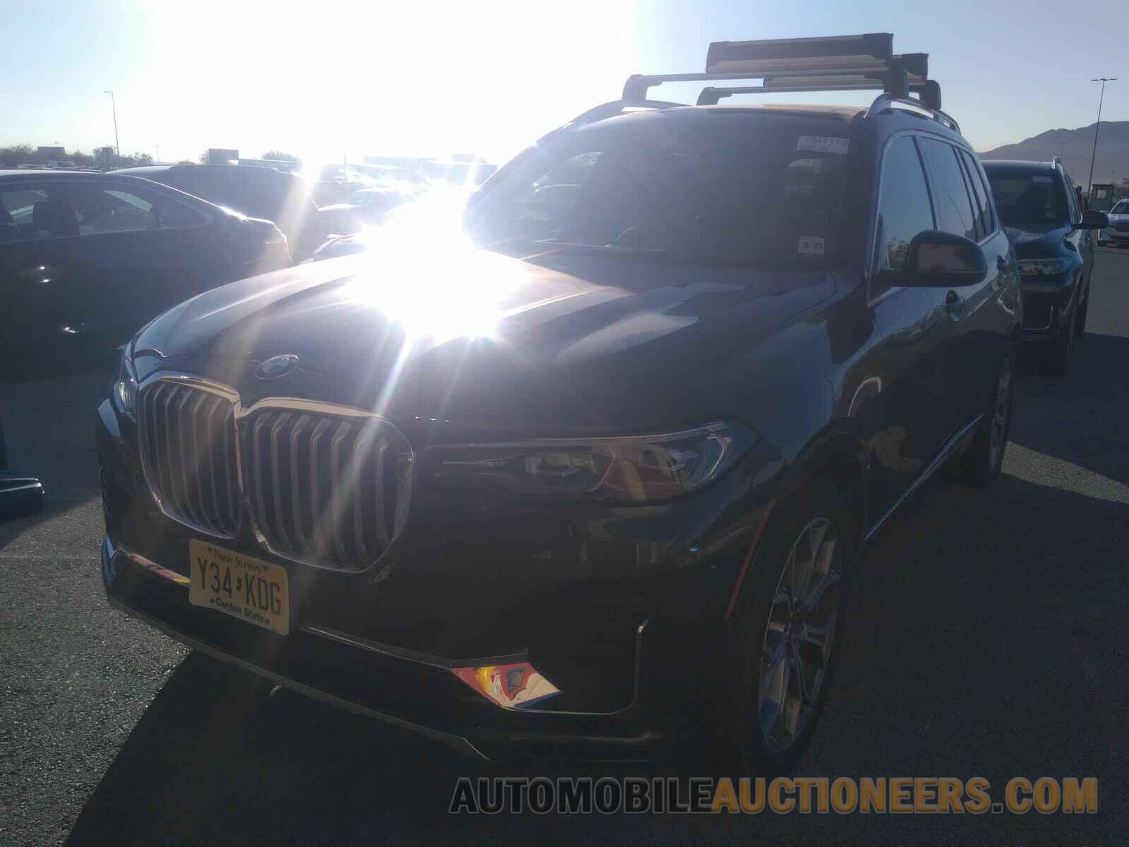 5UXCW2C09L9C24646 BMW X7 2020