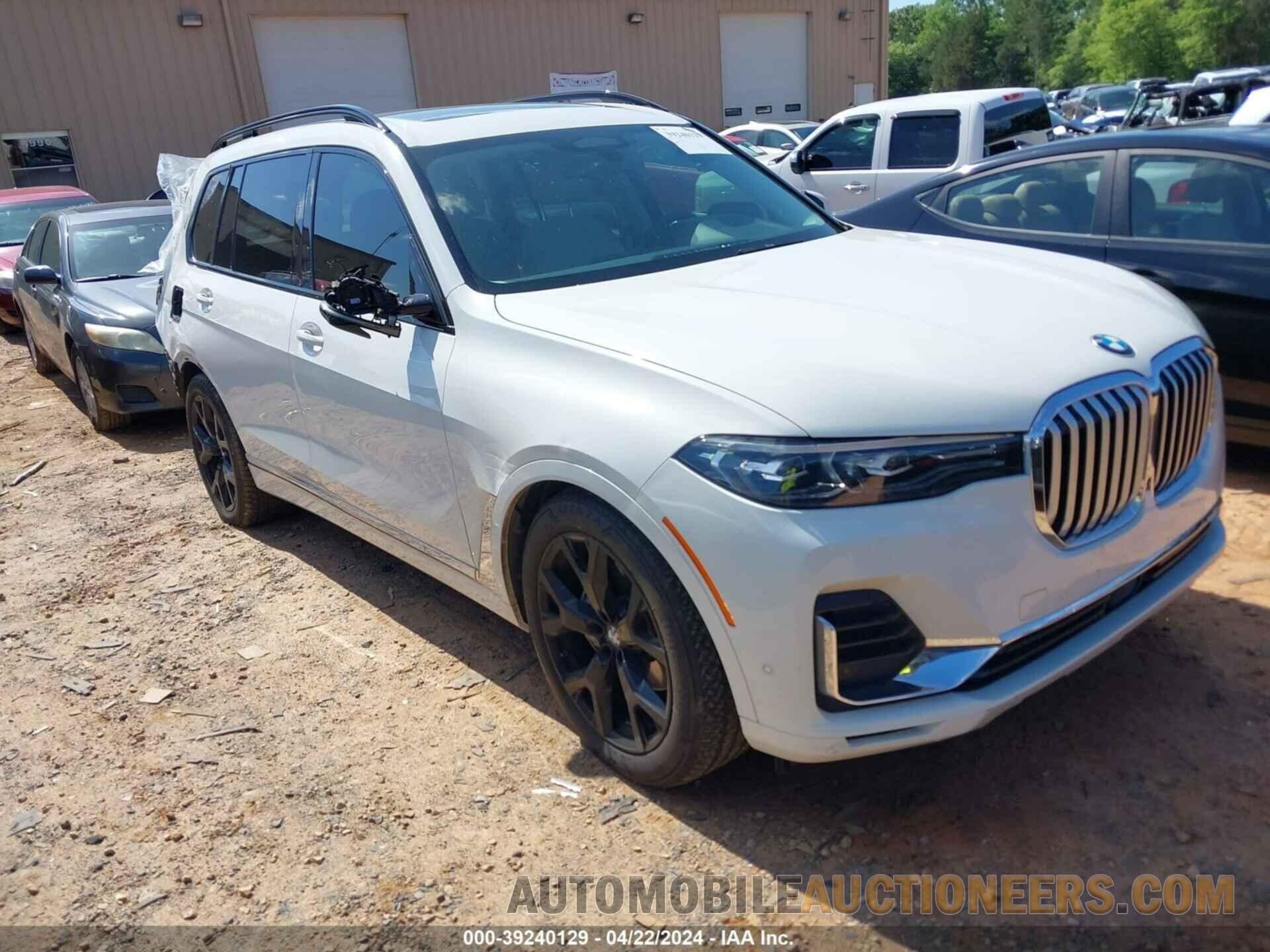 5UXCW2C09M9D77870 BMW X7 2021