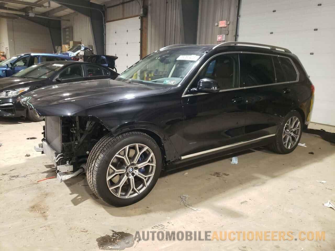 5UXCW2C09M9E99063 BMW X7 2021