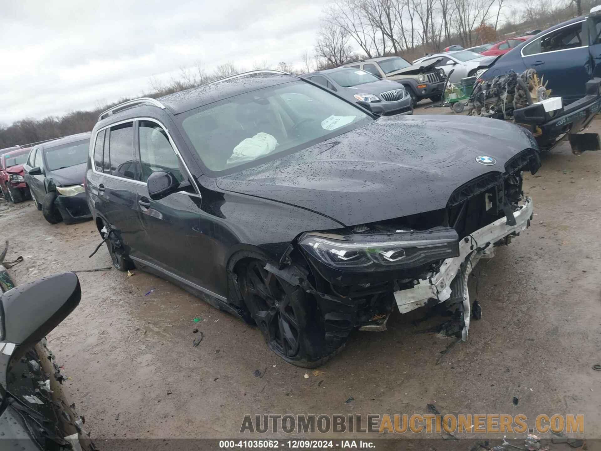 5UXCW2C09M9G57093 BMW X7 2021