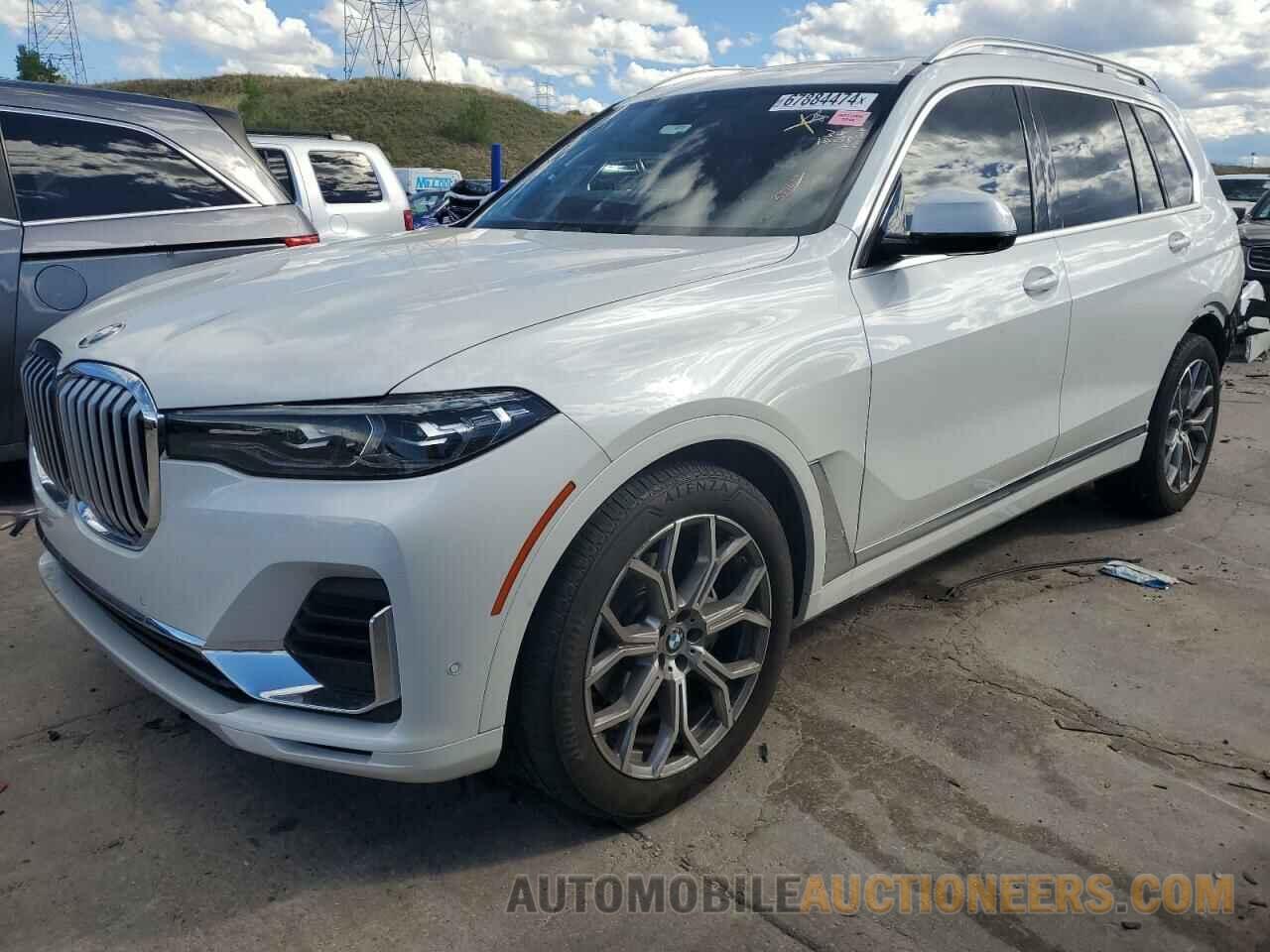 5UXCW2C09N9L14170 BMW X7 2022