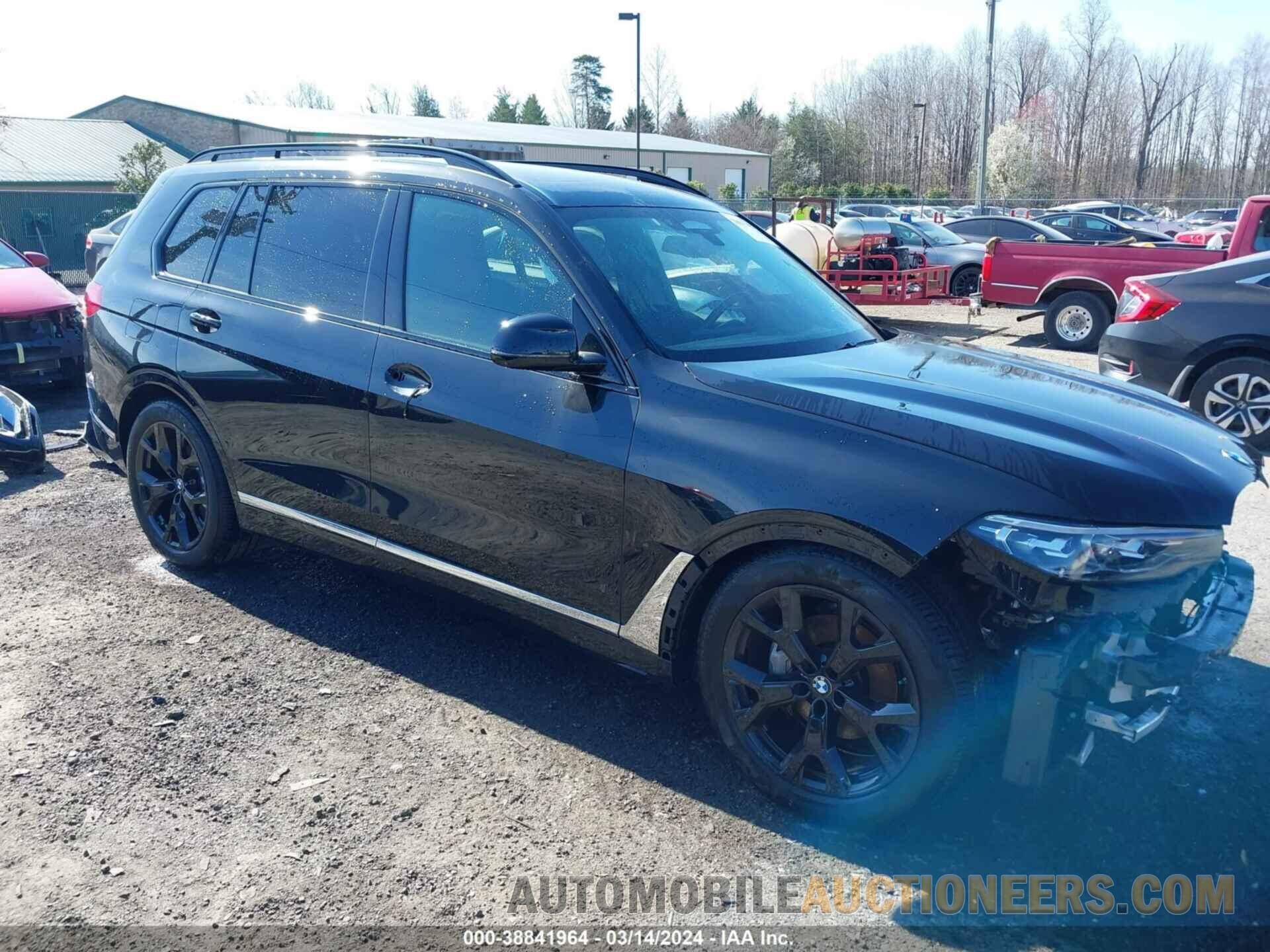 5UXCW2C09N9L74157 BMW X7 2022