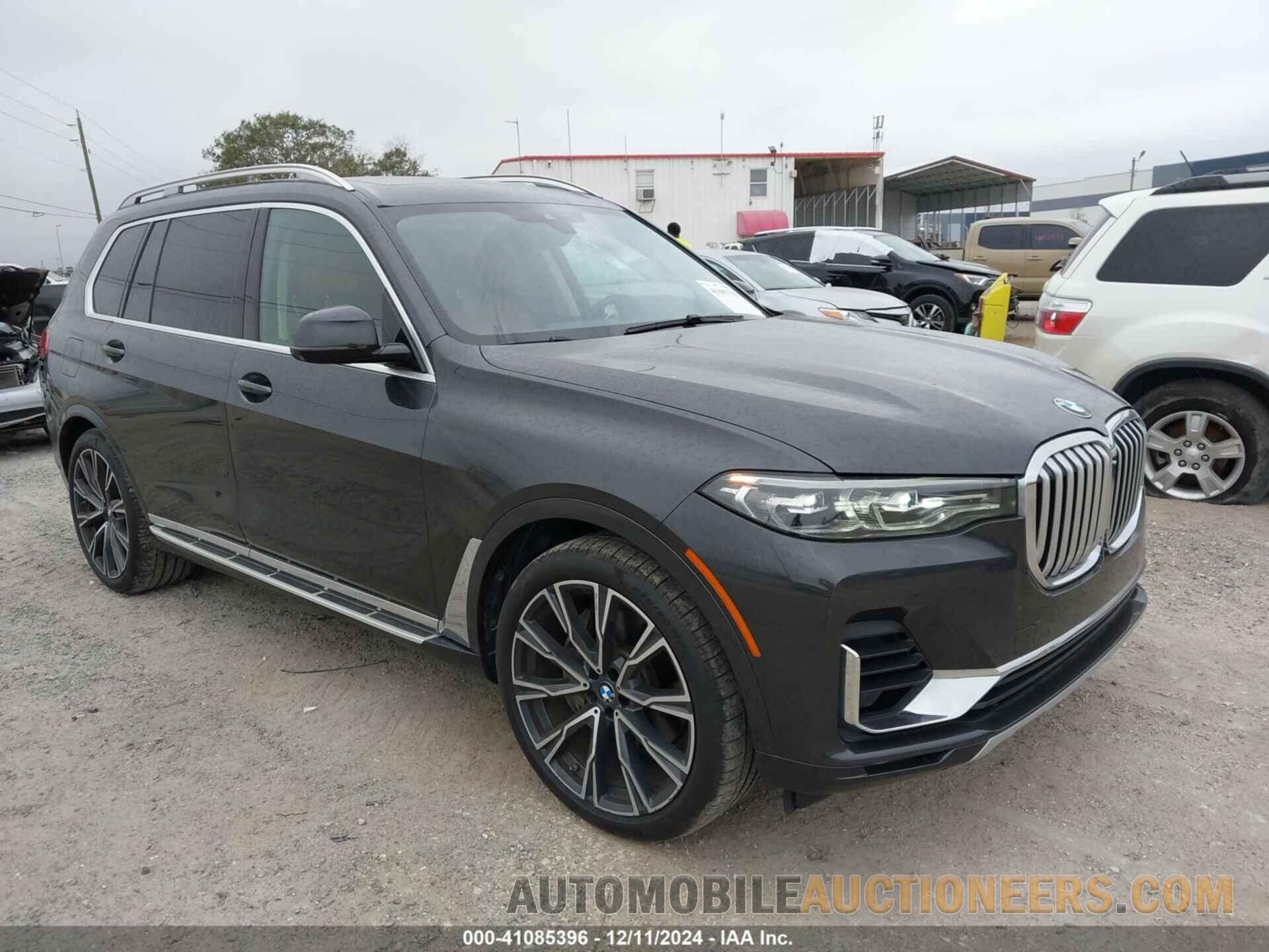 5UXCW2C0XL9D51051 BMW X7 2020