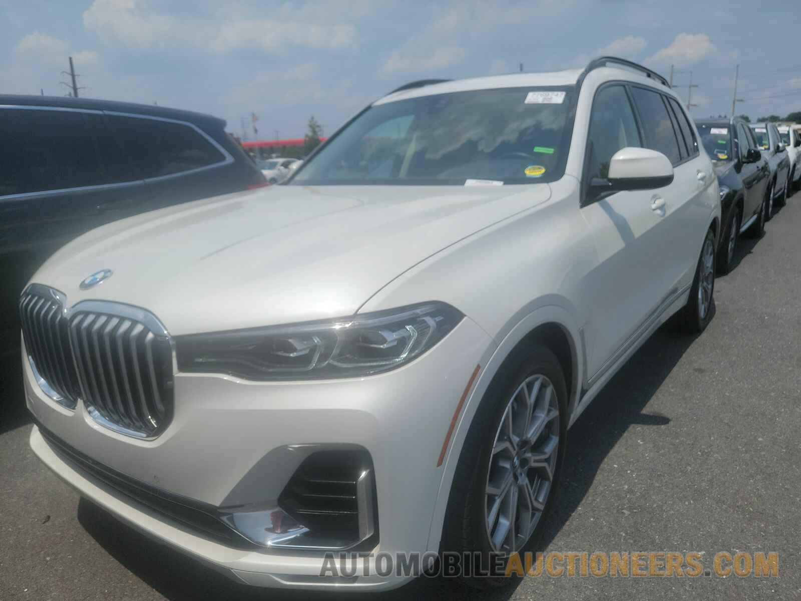 5UXCW2C0XM9G59693 BMW X7 2021