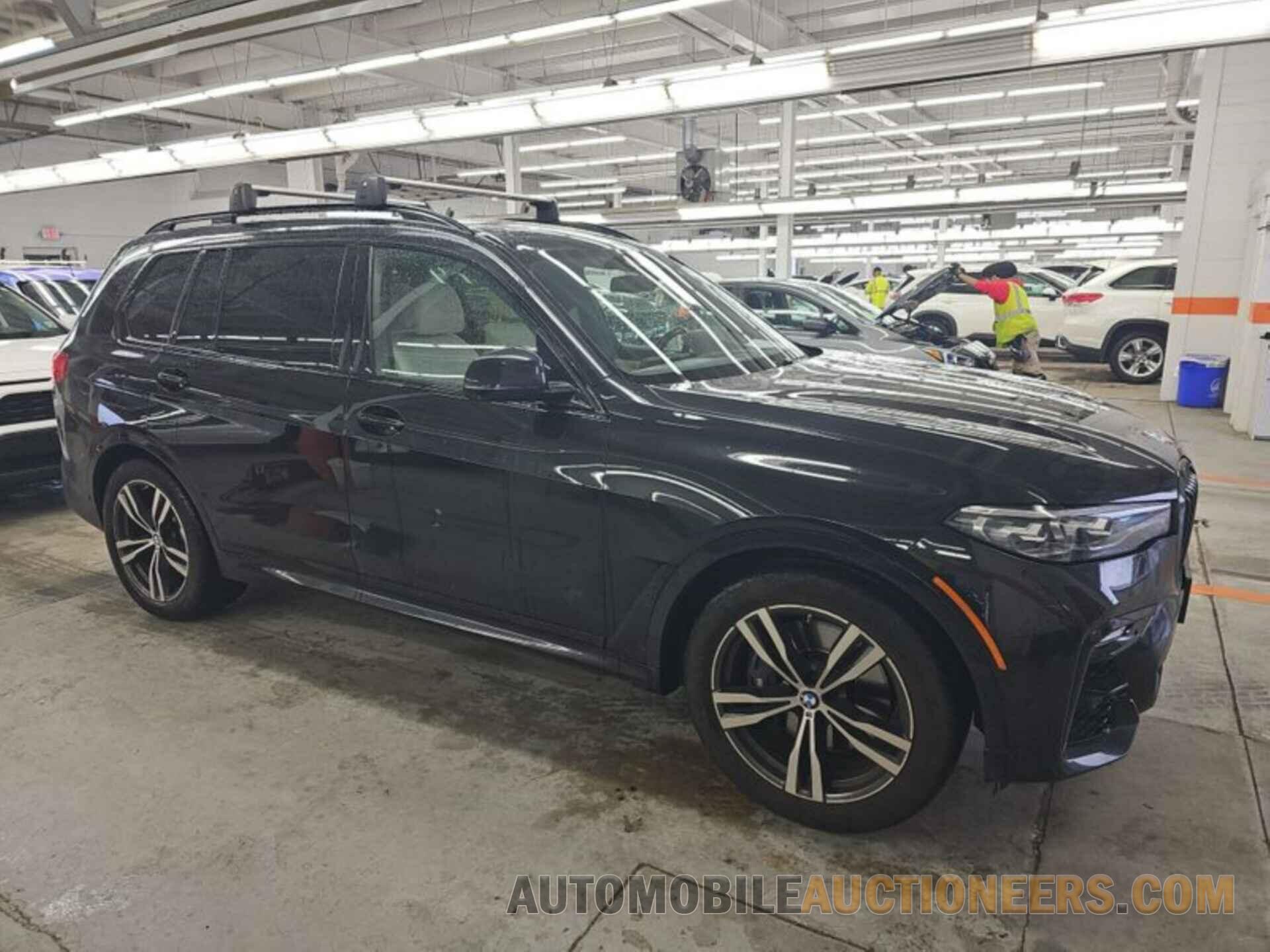 5UXCW2C0XN9K55940 BMW X7 2022