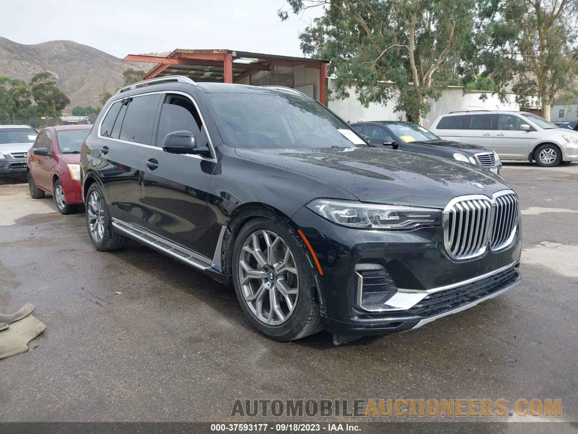 5UXCW2C52KL081825 BMW X7 2019