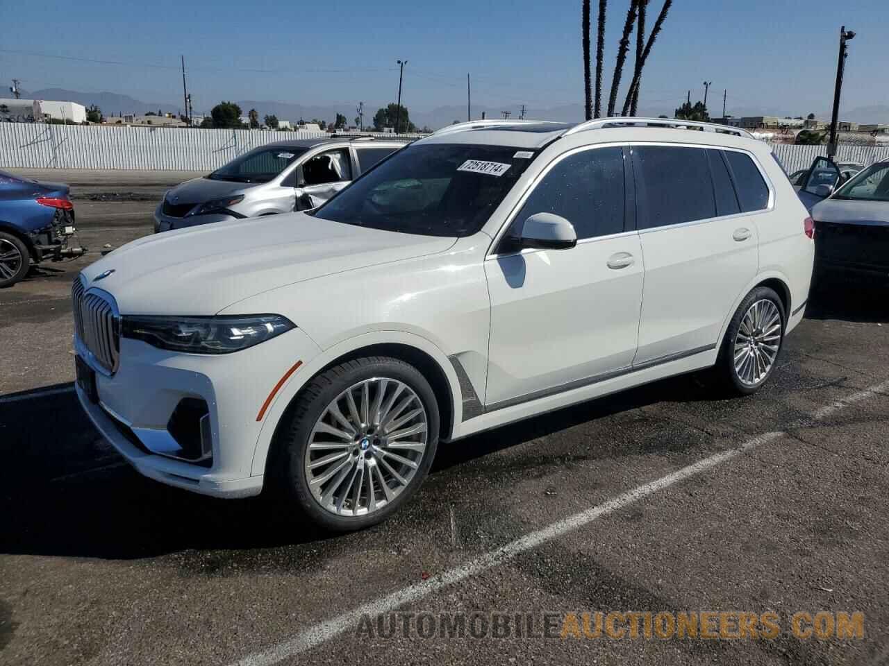 5UXCW2C53KL082689 BMW X7 2019