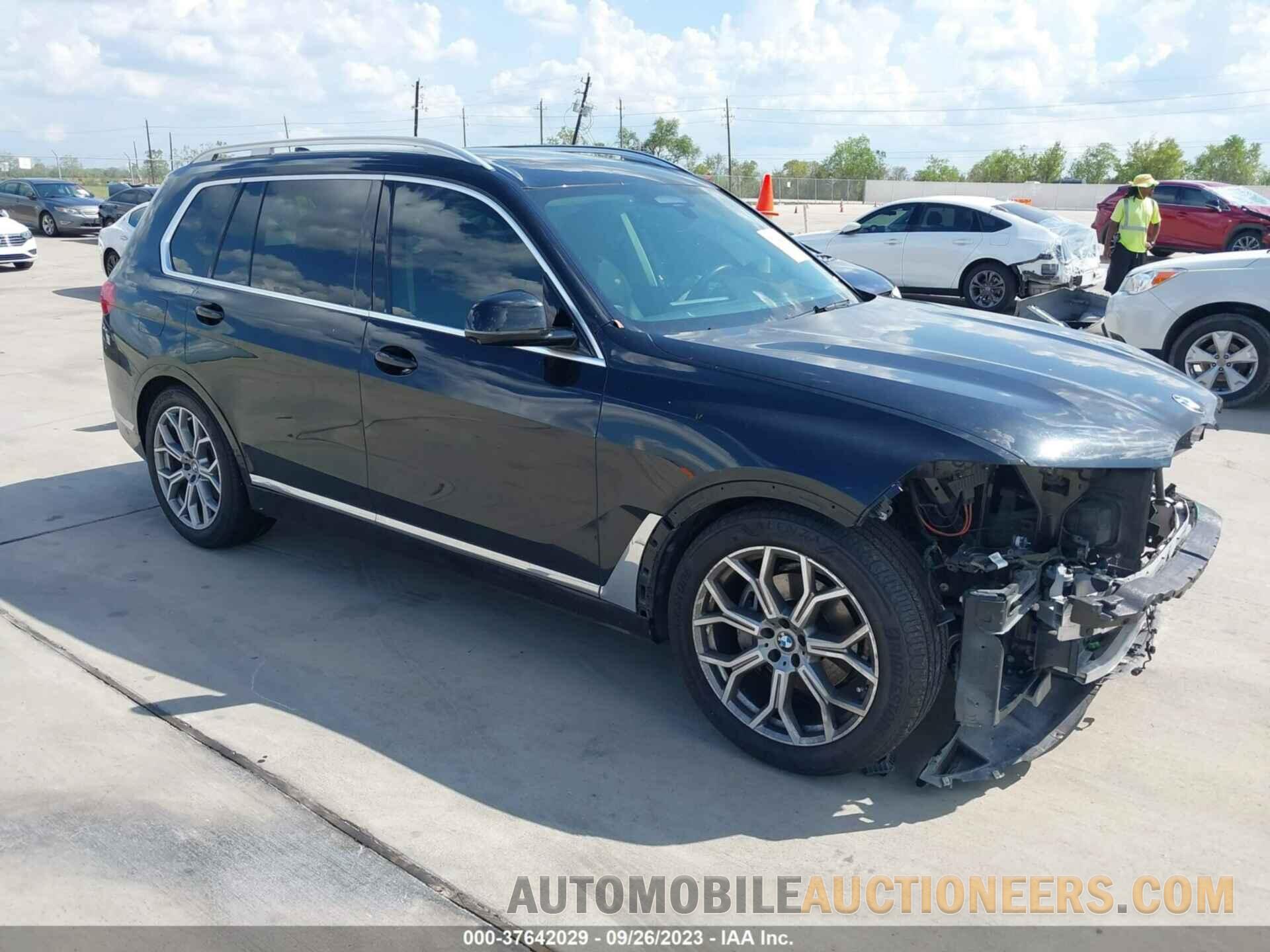 5UXCW2C53KL082966 BMW X7 2019