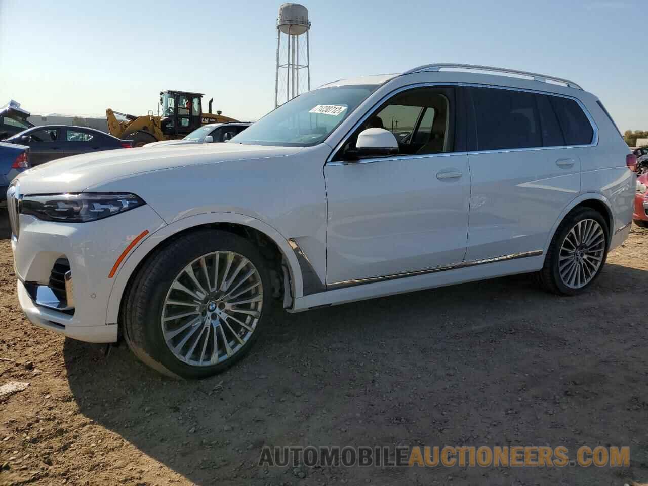 5UXCW2C54KL087416 BMW X7 2019