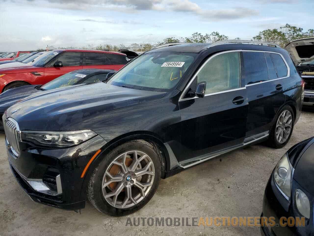 5UXCW2C56KL083383 BMW X7 2019